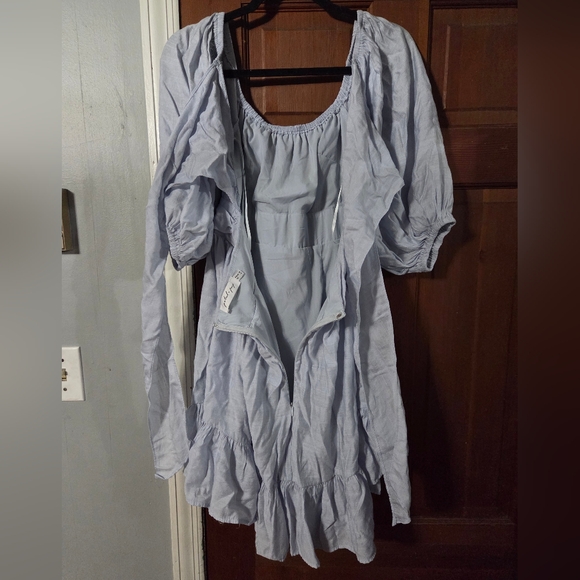 Petal & Pup Jocasta Dress - Picture 8 of 8